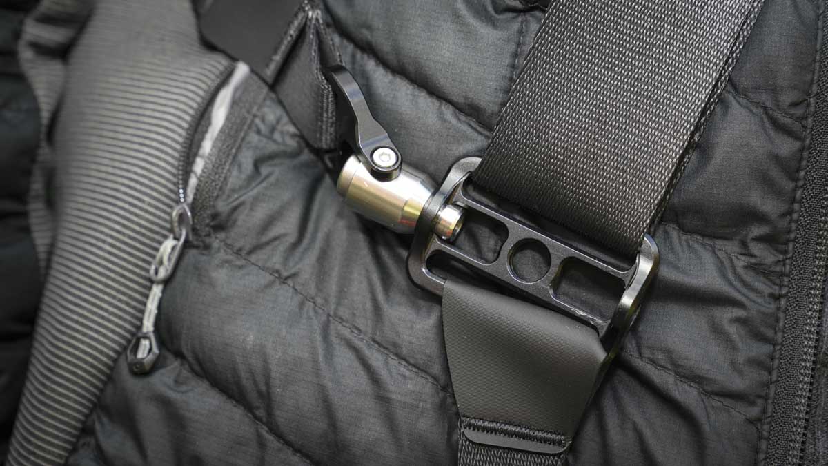 3 Legged Thing Axis 44 review - QD-M made from Strainless Steel