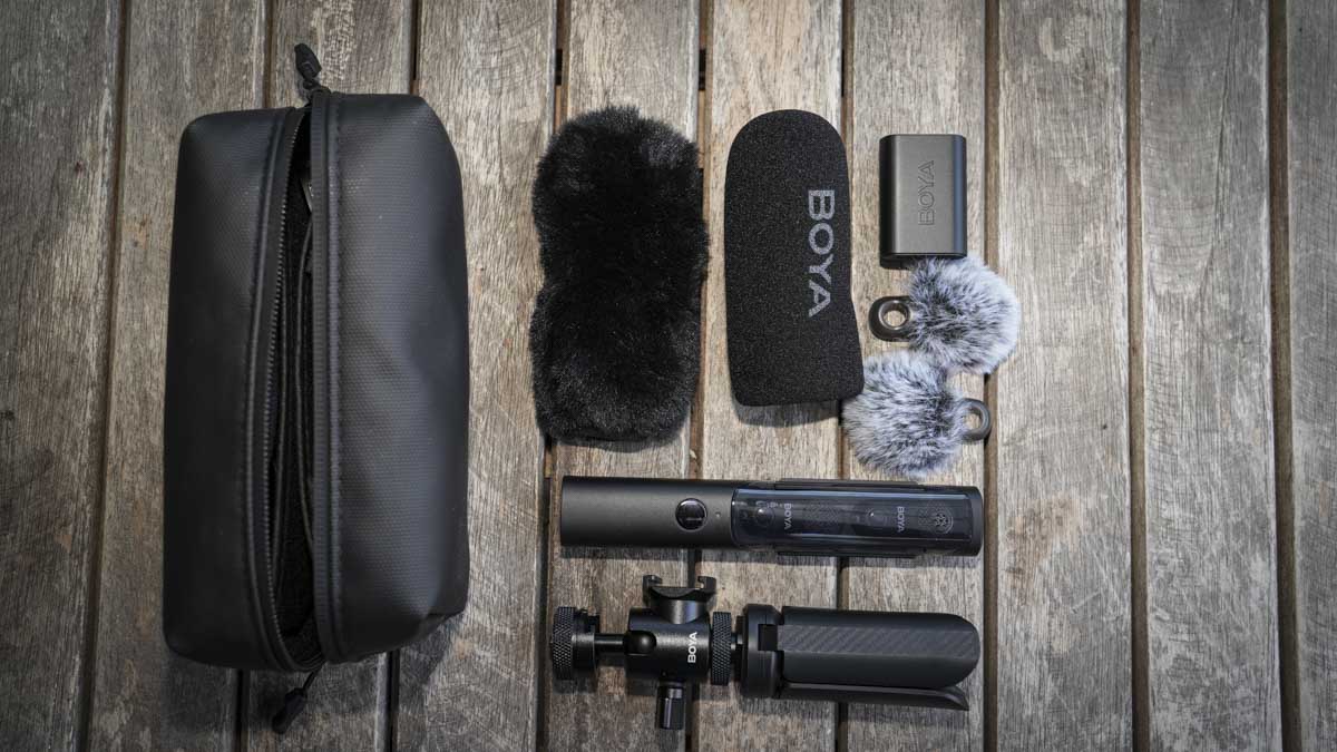 Boya Magic review - full kit contents