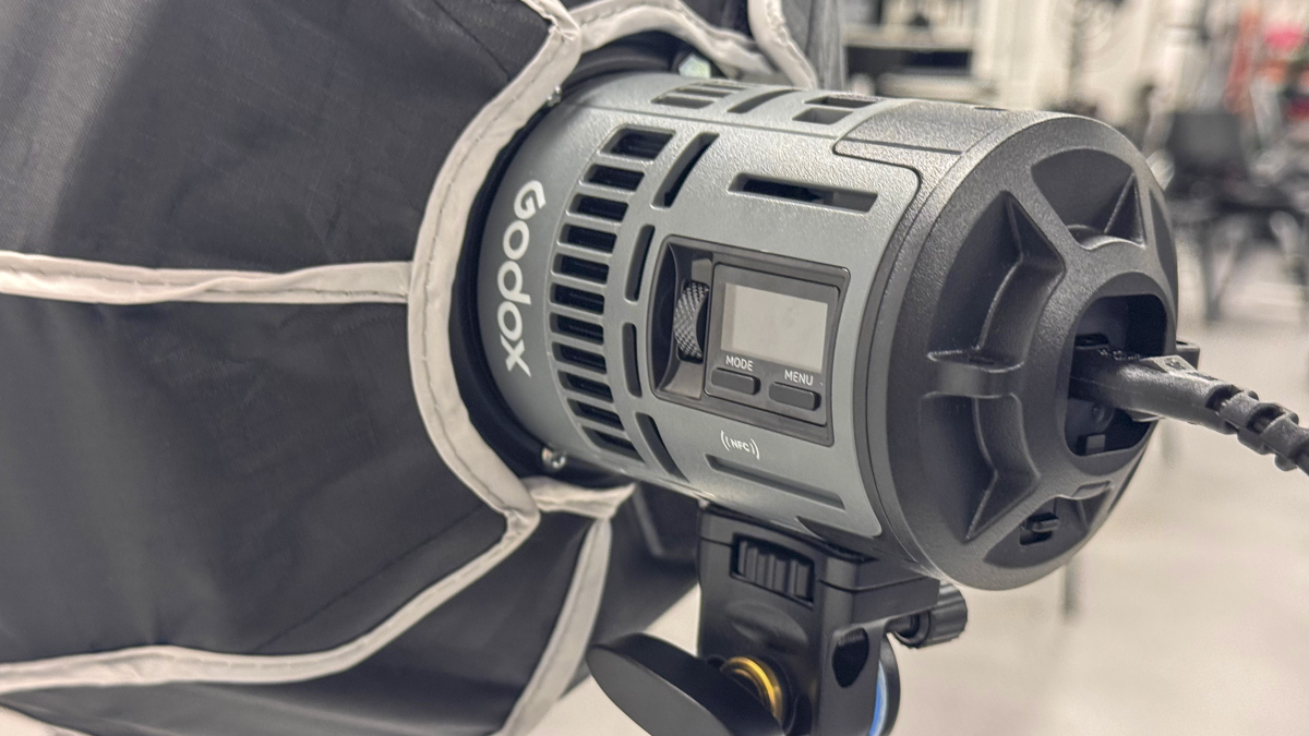 Godox RS60R Review