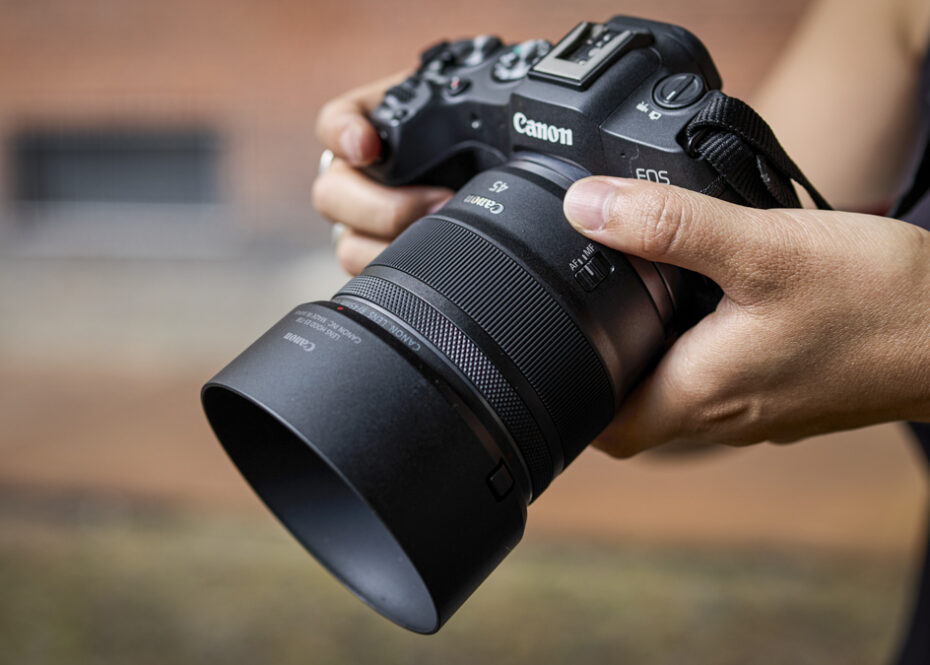 Canon RF 45mm F1.2 STM