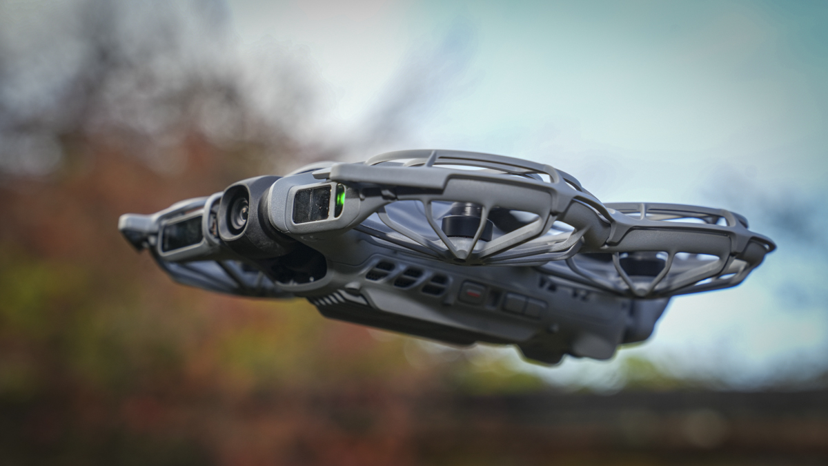 DJI Neo 2 review - side