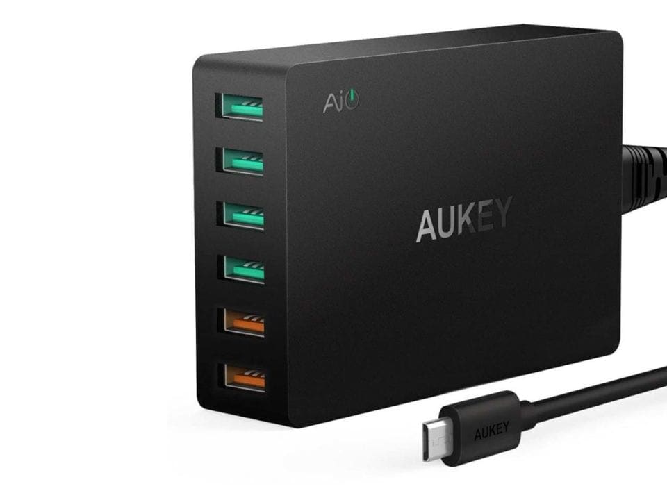 Daily Deal: save 62% on this USB 3.0 quick charge unit