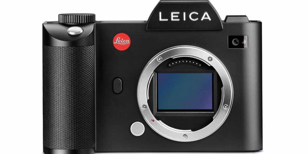 Leica SL firmware update promises smoother tethered shooting