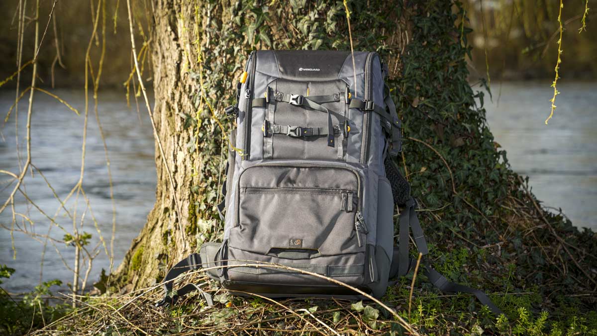 Vanguard Alta Sky 69