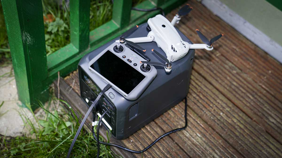 DJI Power 1000 Mini Review - Small footprint