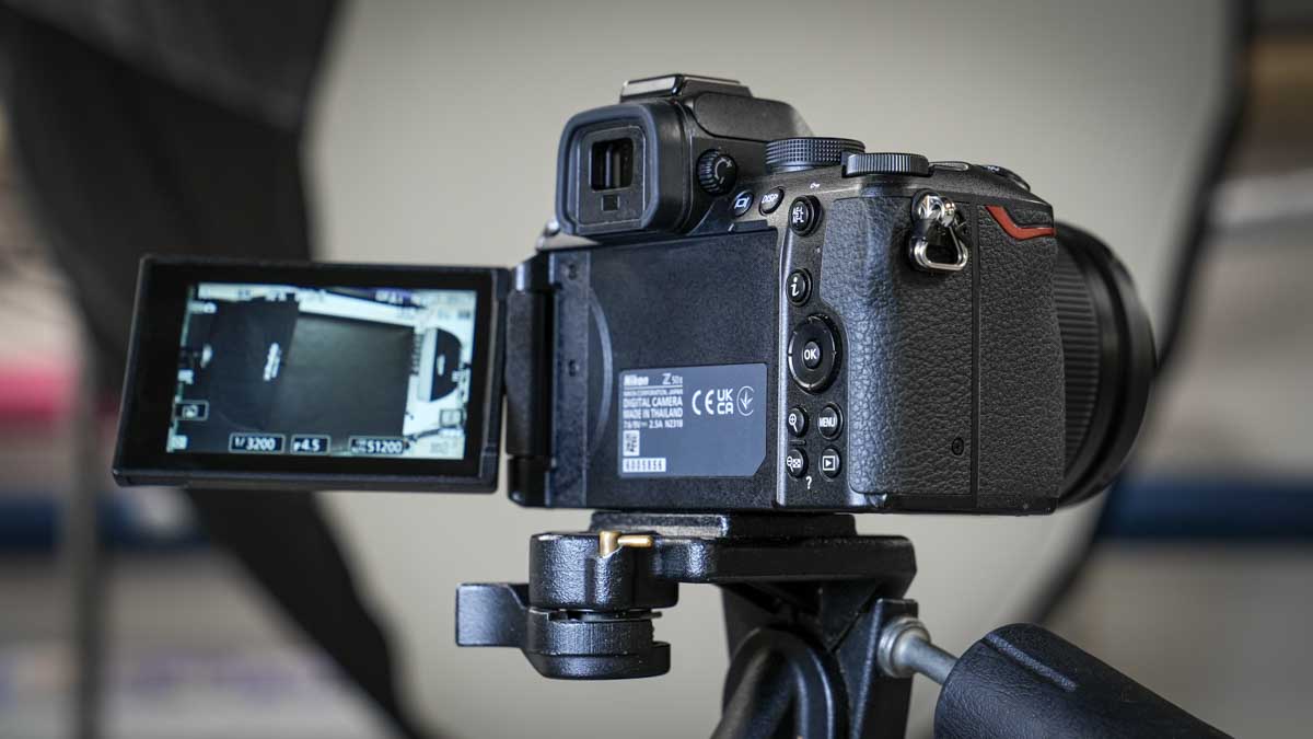Nikon Z50 II articulated screen
