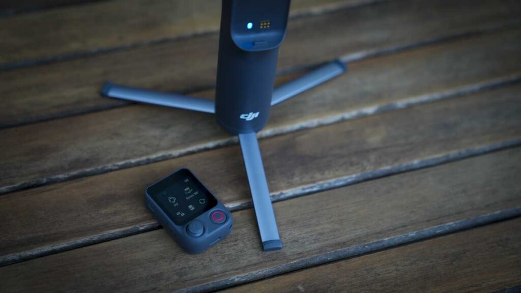 DJI Osmo Mobile 8P DJI Osmo Mobile 8P - remote off