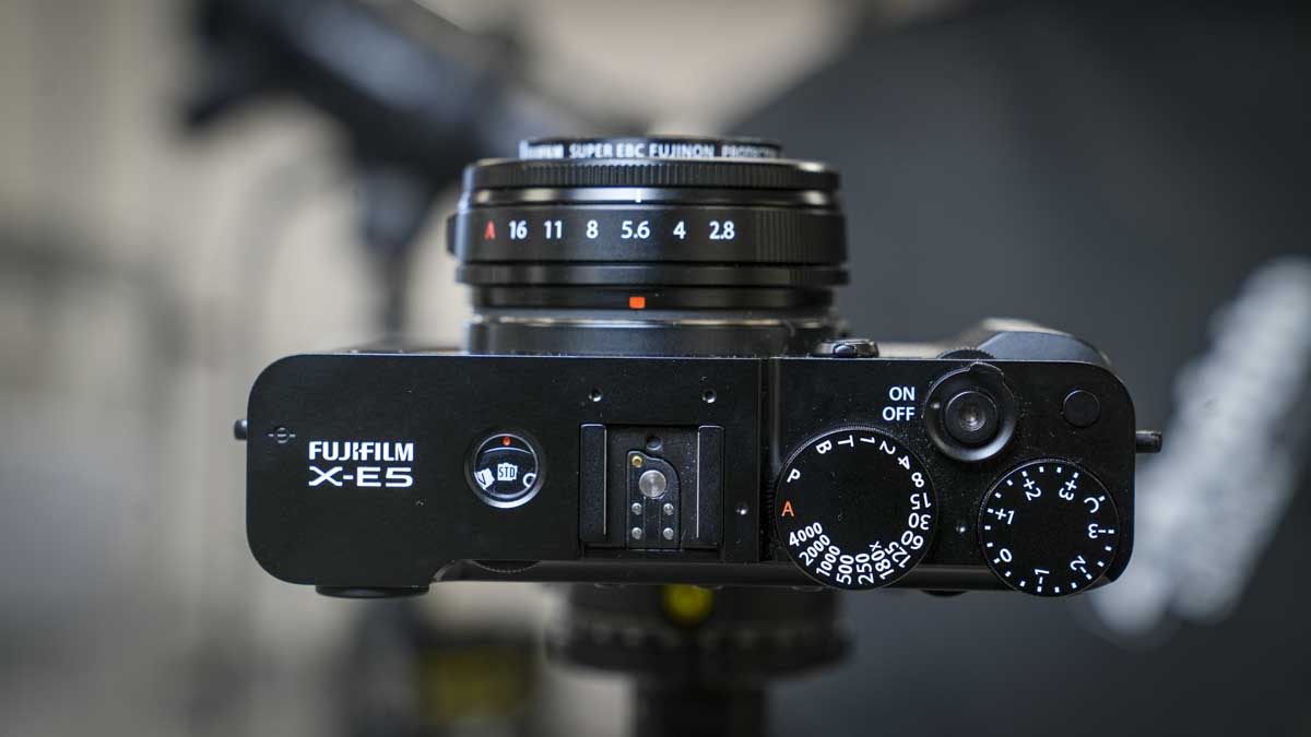 Fujifilm X-E5 review top