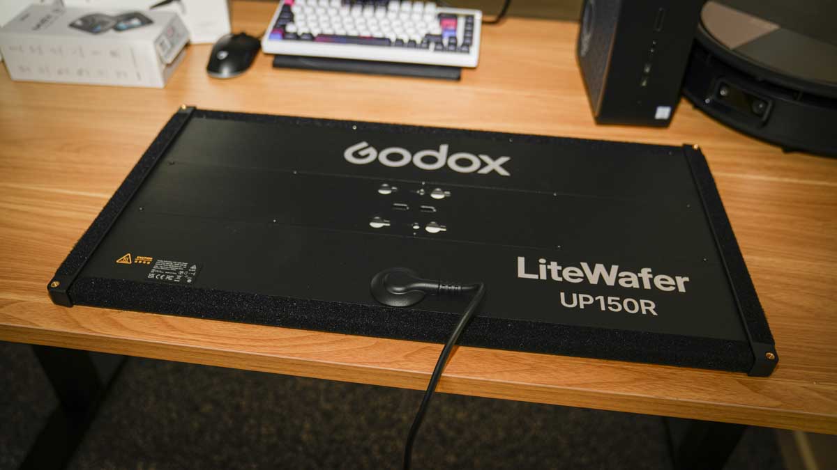 Godox LiteWafer UP150R Review - back