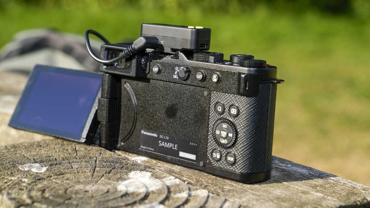 Panasonic Lumix LX10