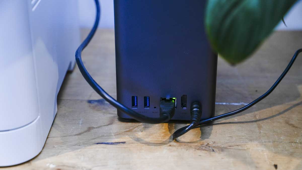 UGREEN NASync DH2300 Review