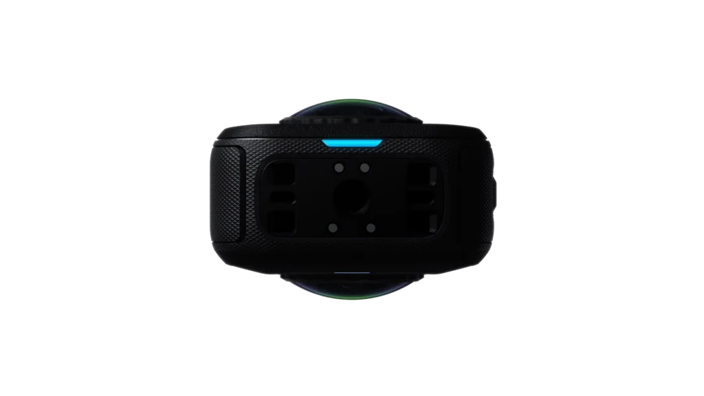 Insta360 X6